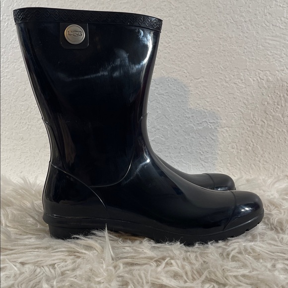 UGG Sienna Rain Boot Waterproof Black High-Gloss Finish Size 9 NEW - Picture 4 of 15